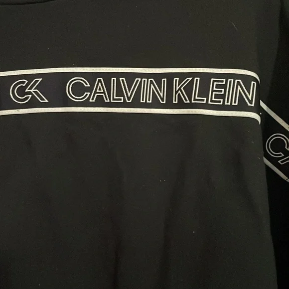 Women's Calvin Klein Performance Outline Logo Tape sweater. Size XS - Picture 3 of 5